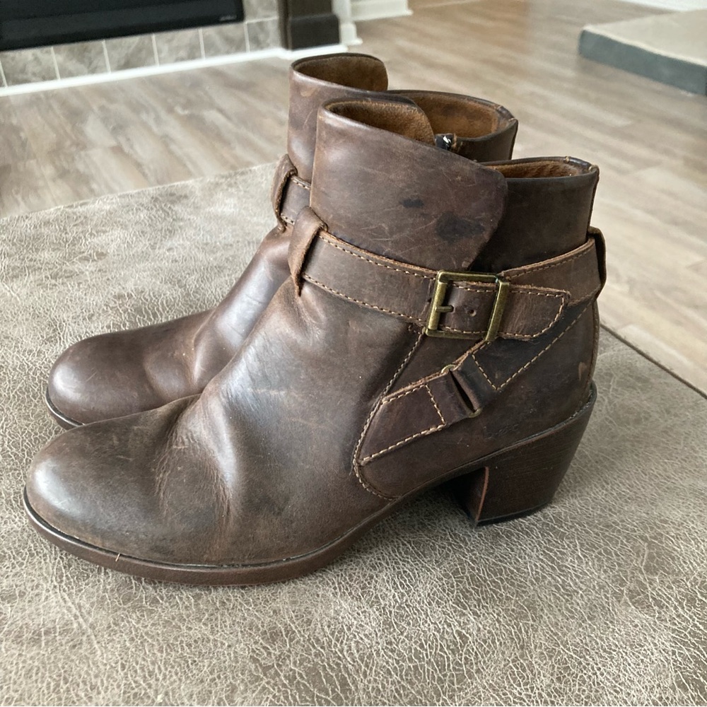 boc Ankle Brown Leather Boot - Picture 4 of 8